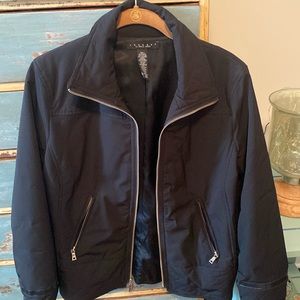 Laundry by Shelli Segal black sz med front zip jacket.